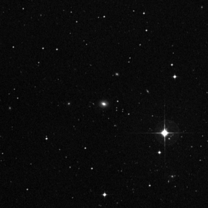 IC 1643 - Zoom