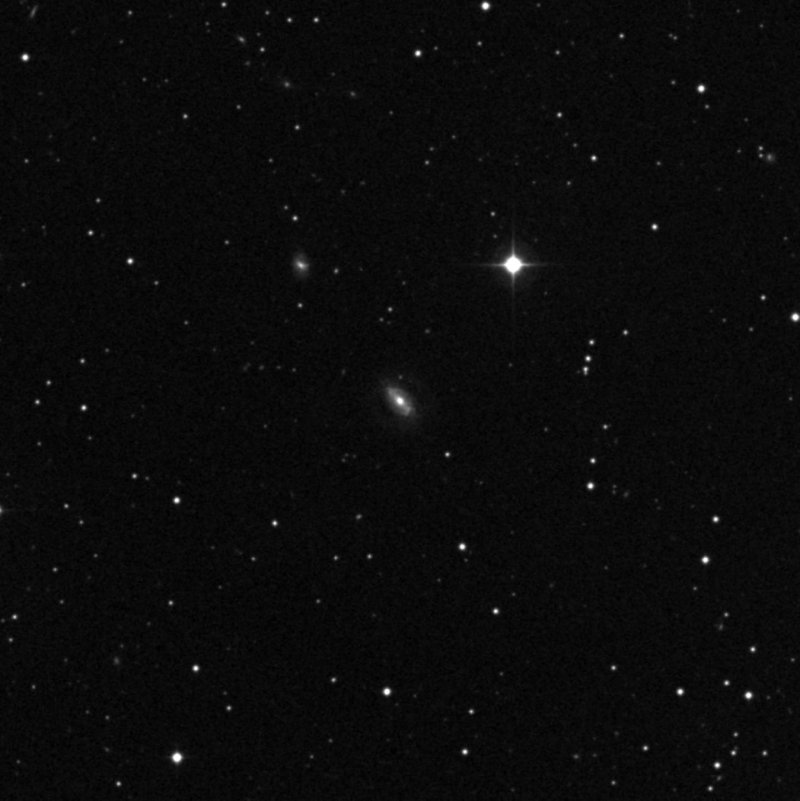IC 1654 - Zoom