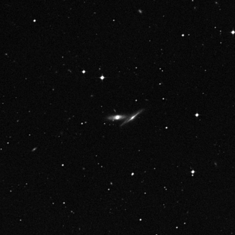 IC 1670 - Zoom