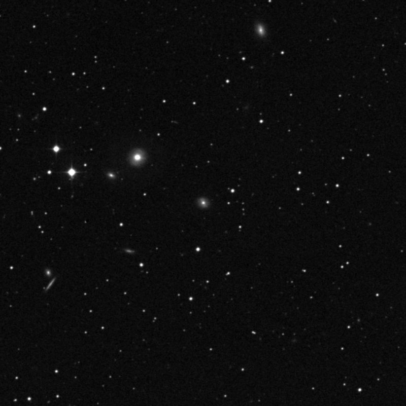 IC 1679 - Zoom