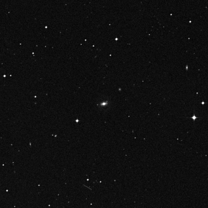 IC 1697 - Zoom