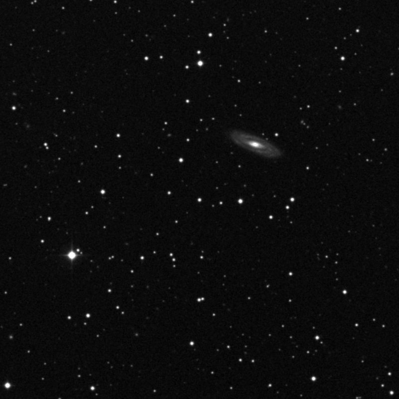 IC 1713 - Zoom
