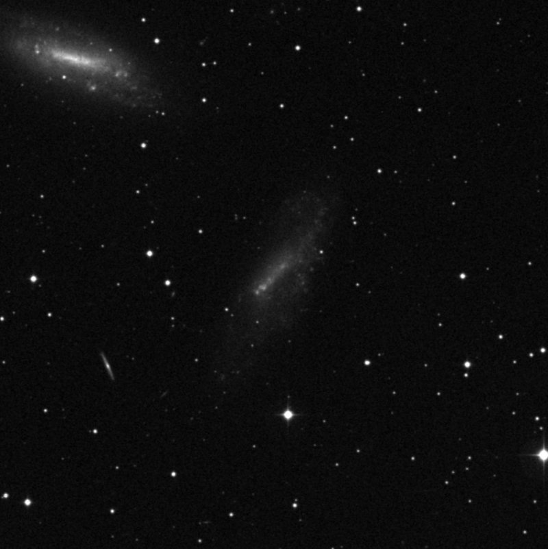 IC 1727 - Zoom