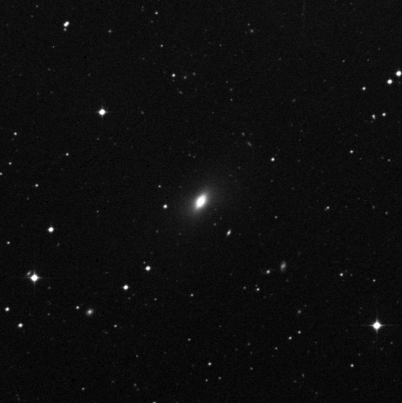 IC 1729 - Zoom