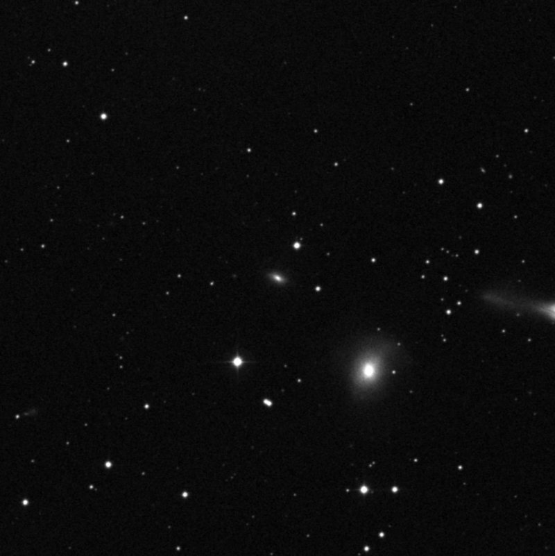 IC 1730 - Zoom