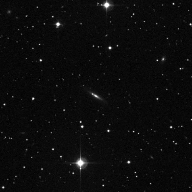 IC 1732 - Zoom