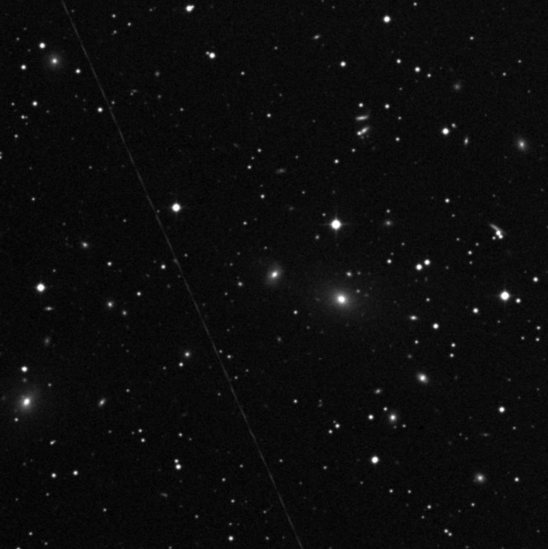 IC 1735 - Zoom