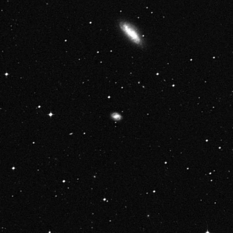 IC 1738 - Zoom