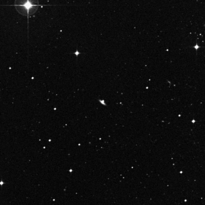 IC 1758 - Zoom