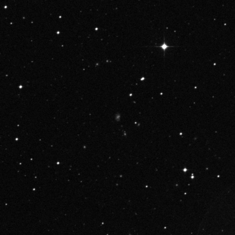 IC 1760 - Zoom