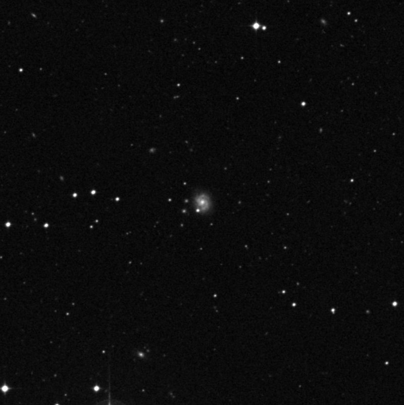 IC 1763 - Zoom