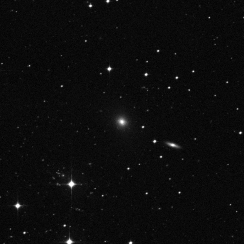 IC 1768 - Zoom
