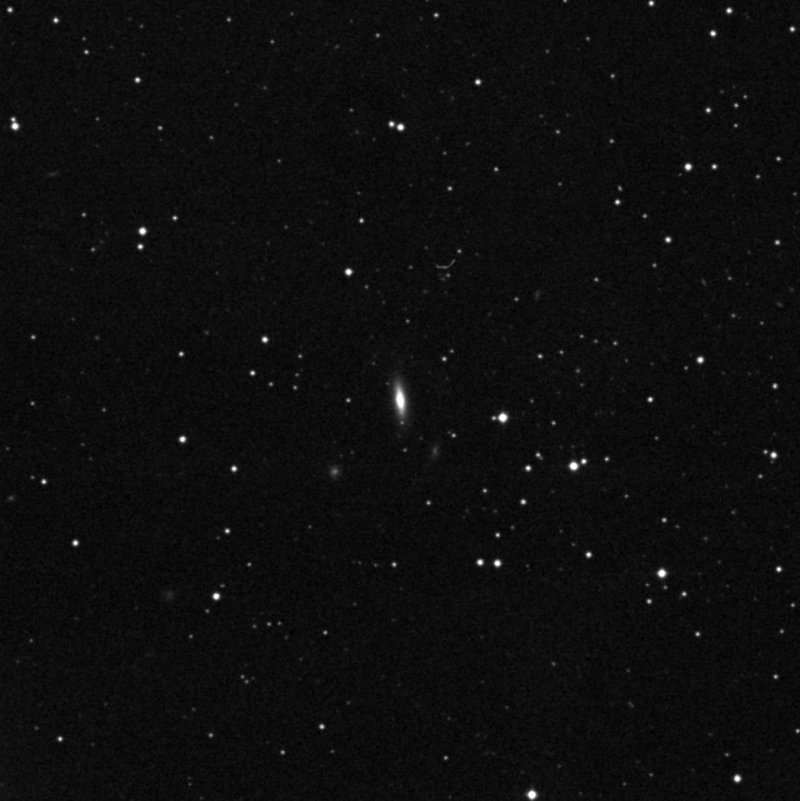 IC 1773 - Zoom