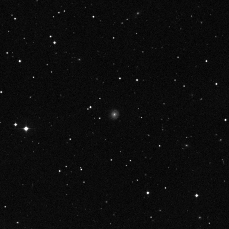 IC 1775 - Zoom