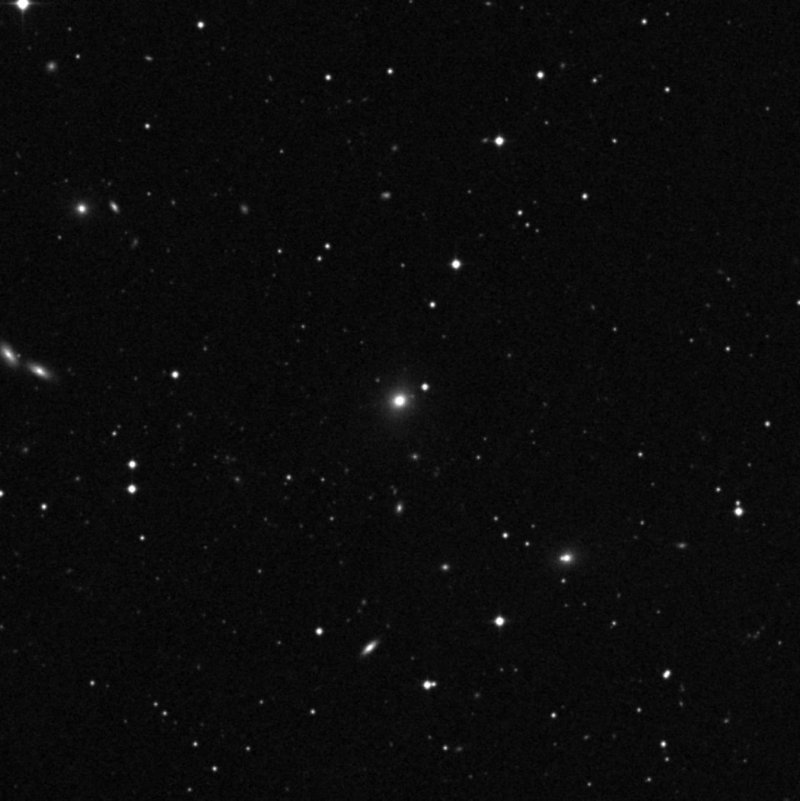 IC 1777 - Zoom