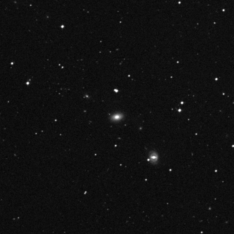 IC 1813 - Zoom