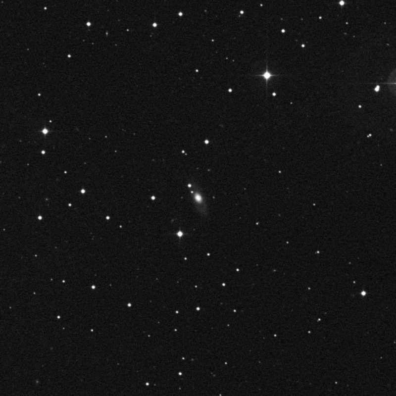 IC 1819 - Zoom