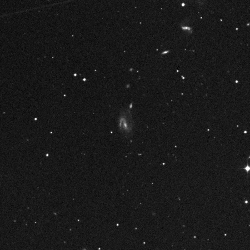 IC 1892 - Zoom
