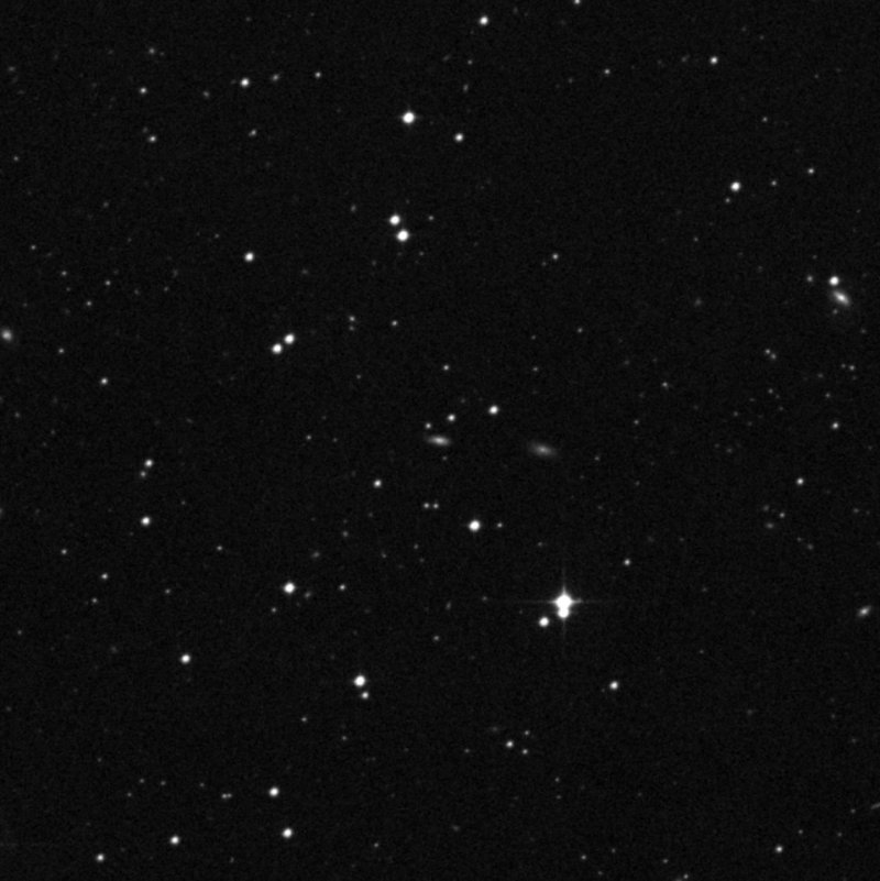 IC 1926 - Zoom