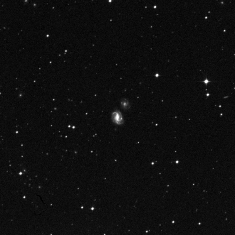 IC 1949 - Zoom