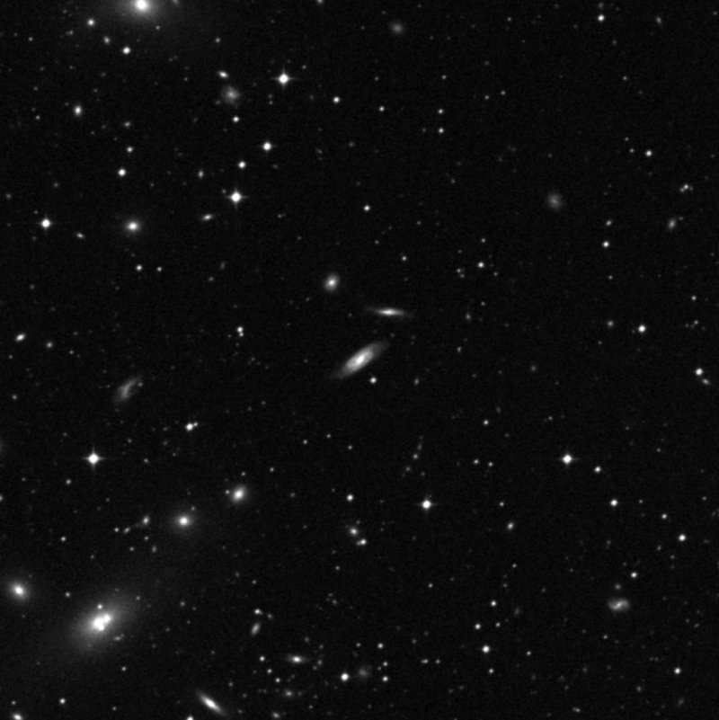 IC 2079 - Zoom