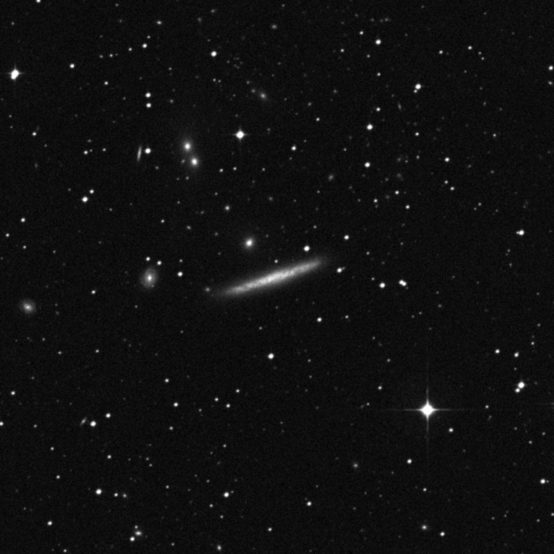 IC 2136 - Zoom