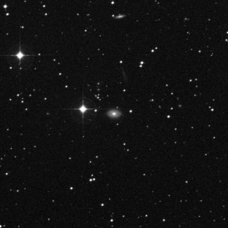 IC 2138 - Zoom