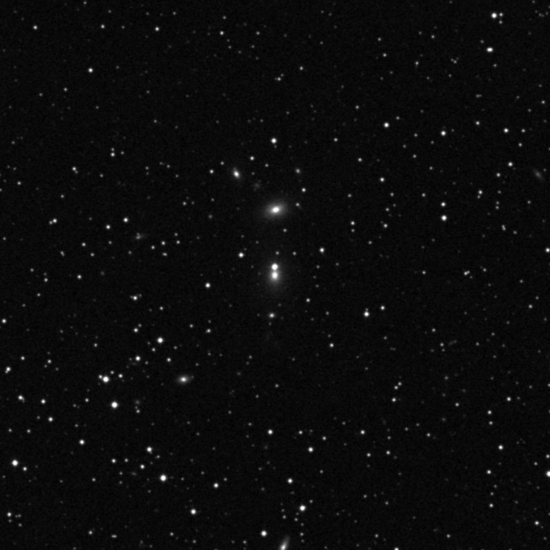 IC 2187 - Zoom