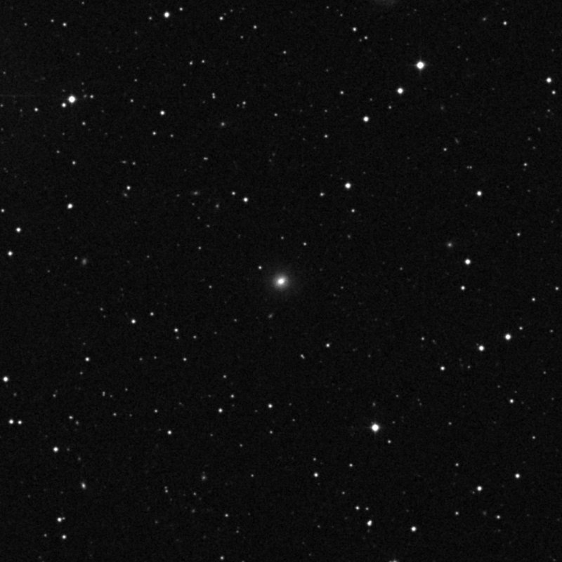 IC 2212 - Zoom
