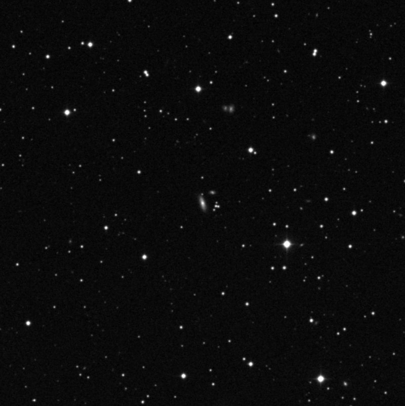 IC 2218 - Zoom
