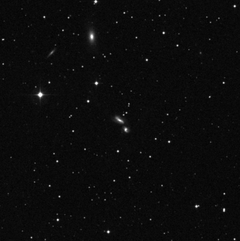 IC 2339 - Zoom