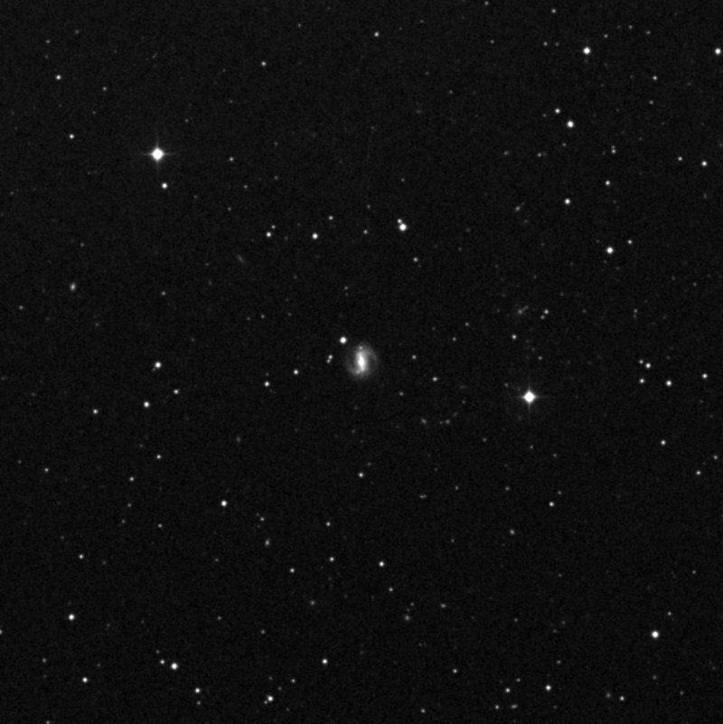 IC 2363 - Zoom