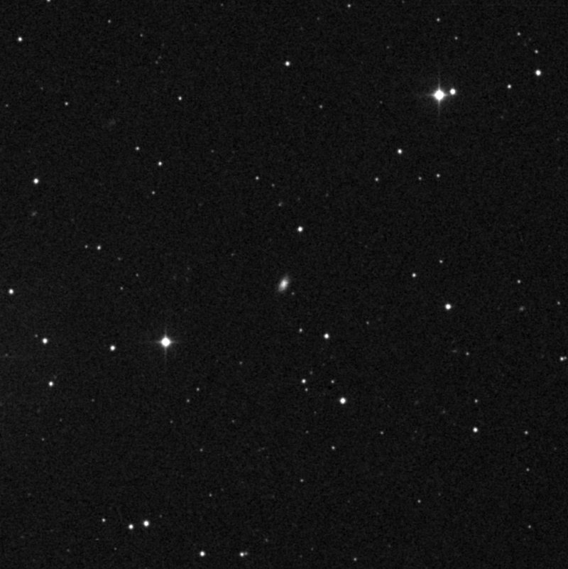 IC 2429 - Zoom