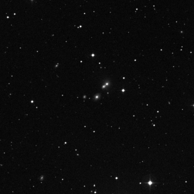 IC 2442 - Zoom