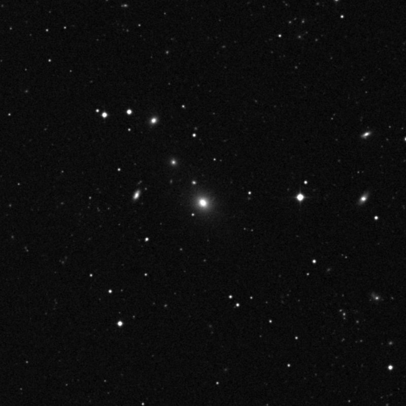 IC 2476 - Zoom