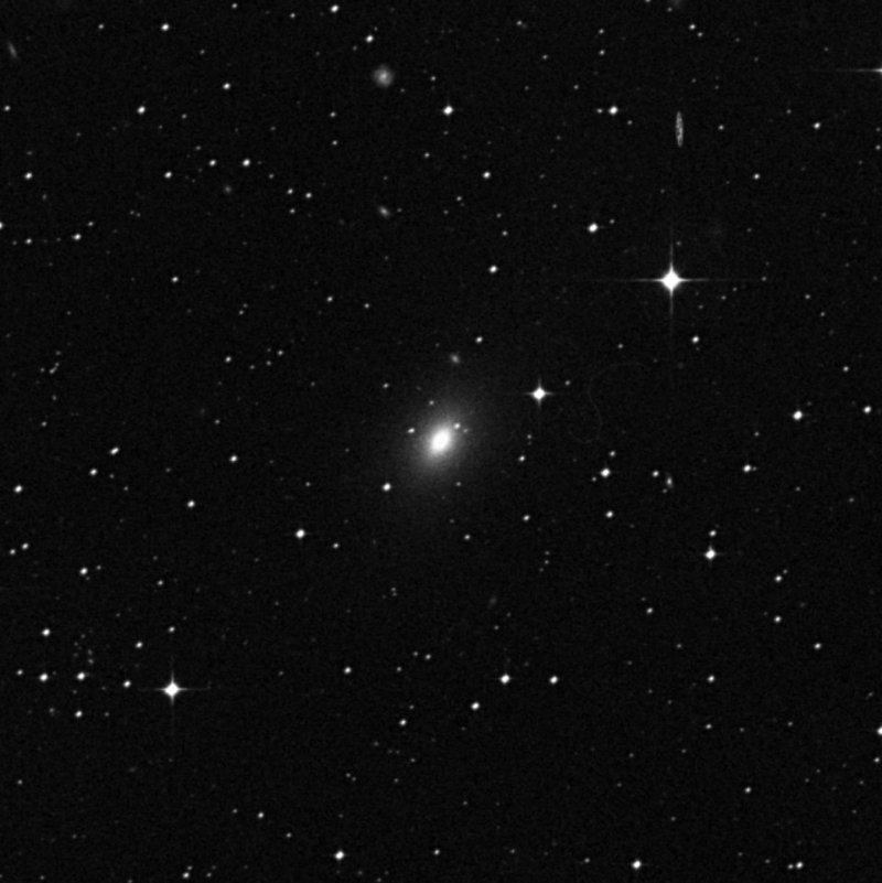 IC 2482 - Zoom