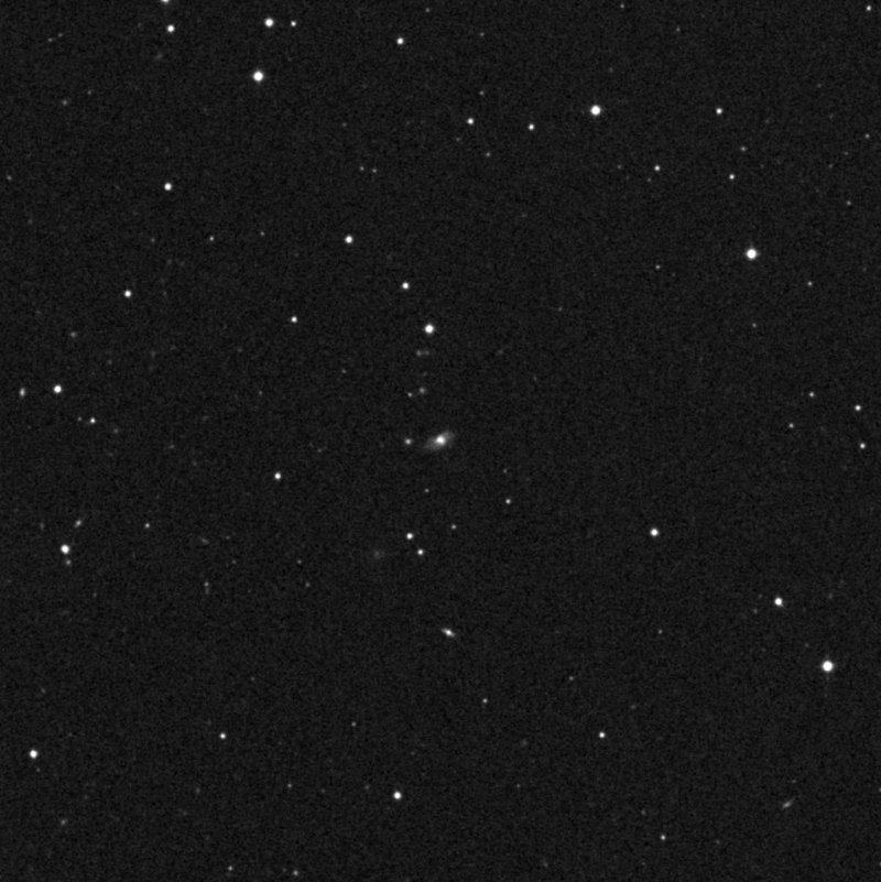 IC 2497 - Zoom
