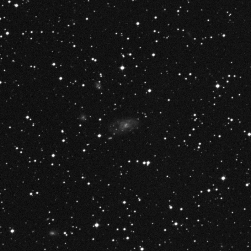 IC 2556 - Zoom
