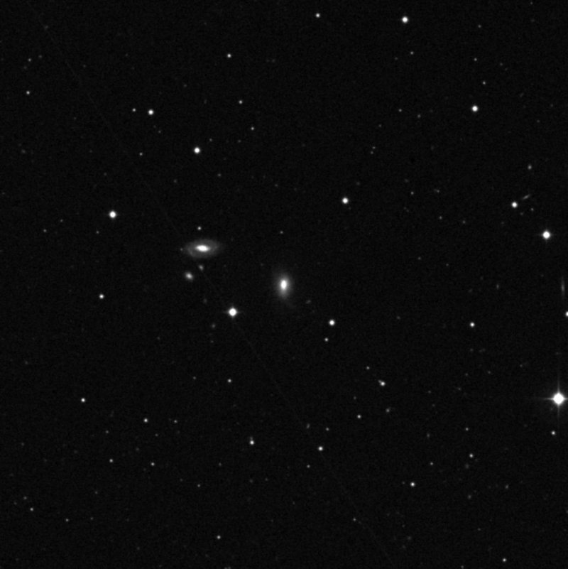 IC 2566 - Zoom