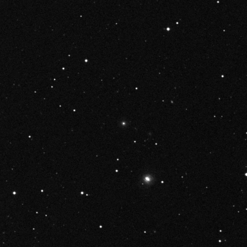 IC 2639 - Zoom