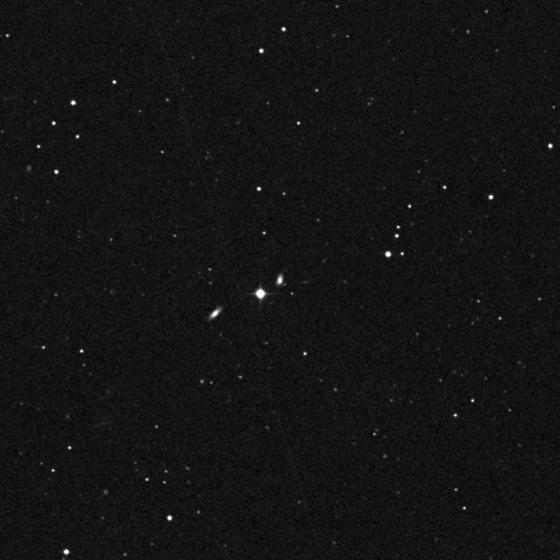 IC 2676 - Zoom