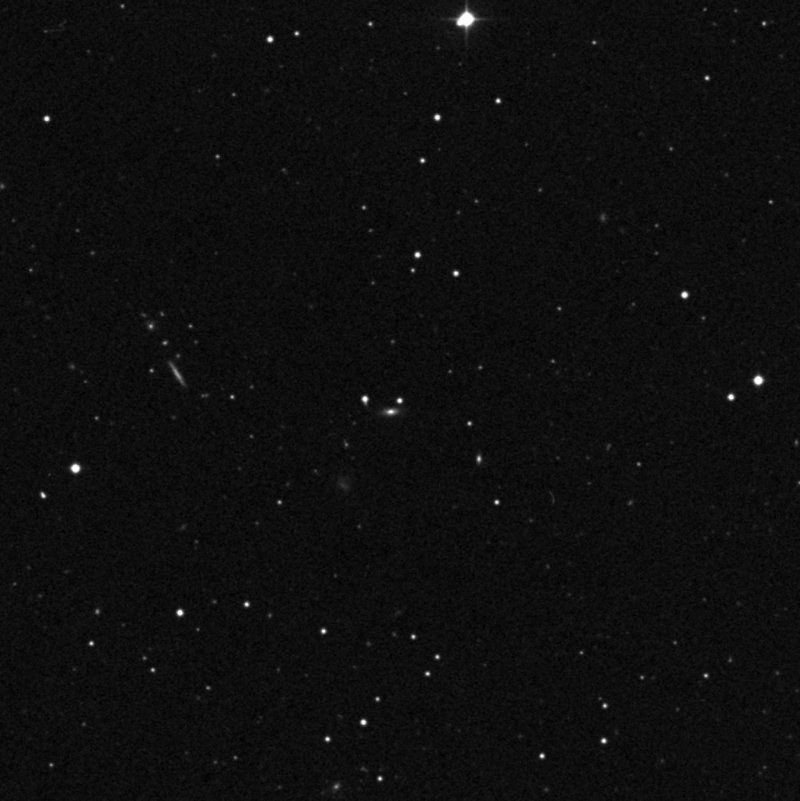 IC 2686 - Zoom
