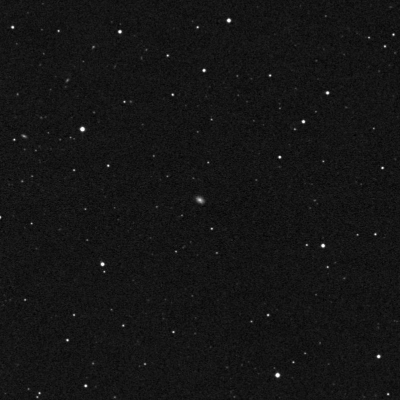 IC 2695 - Zoom