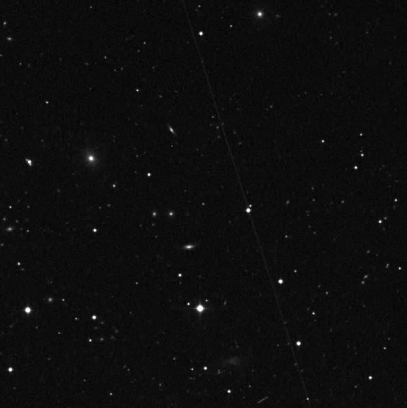 IC 2717 - Zoom