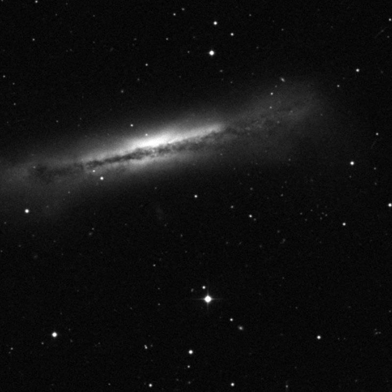 IC 2731 - Zoom