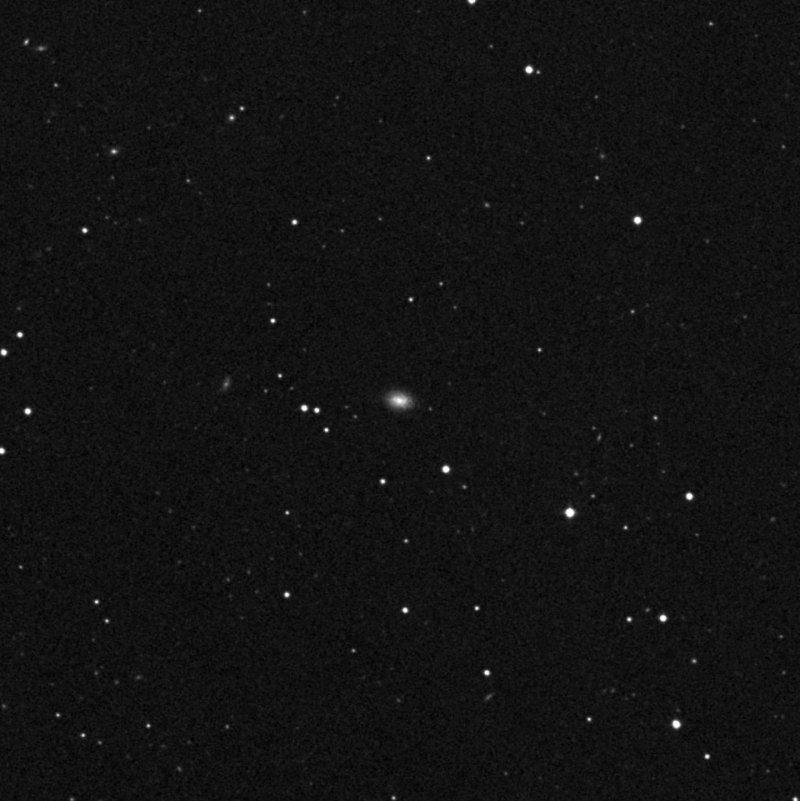 IC 2757 - Zoom