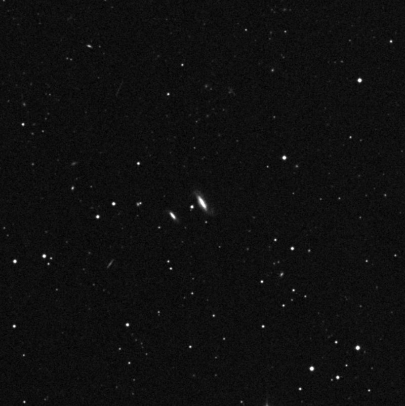 IC 2810 - Zoom