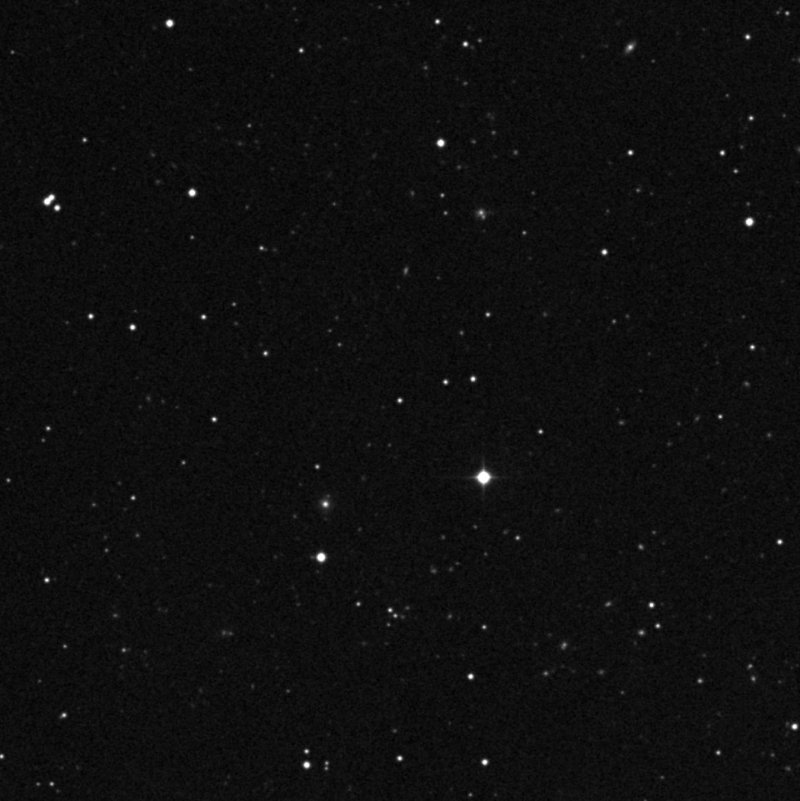 IC 2833 - Zoom