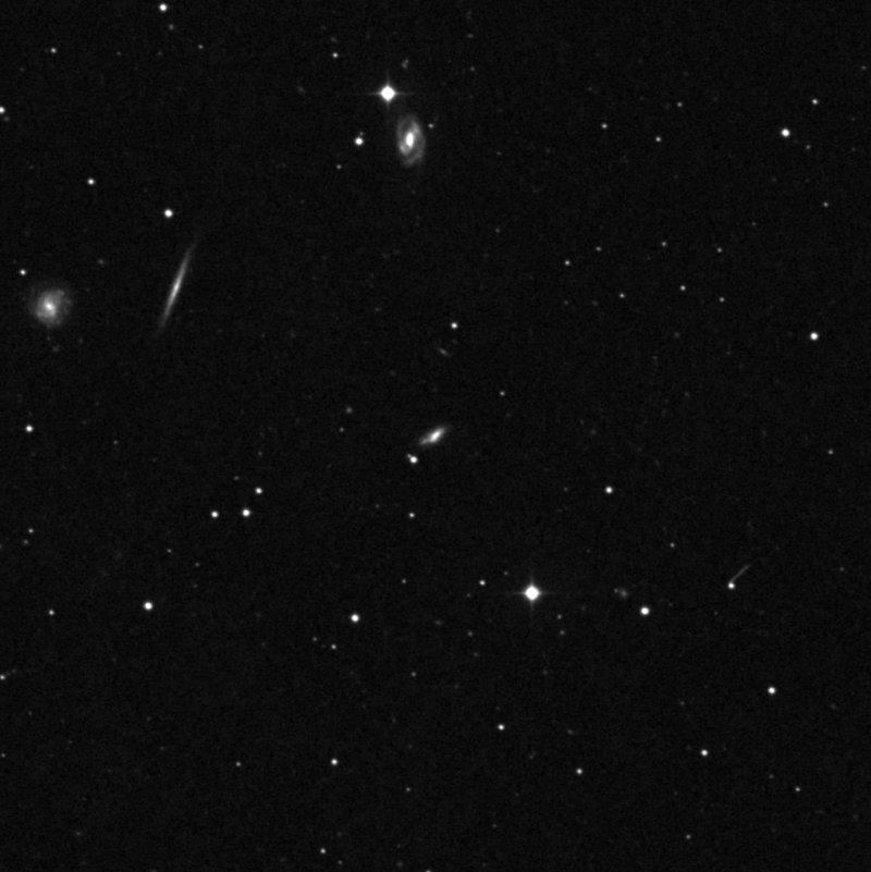 IC 2850 - Zoom