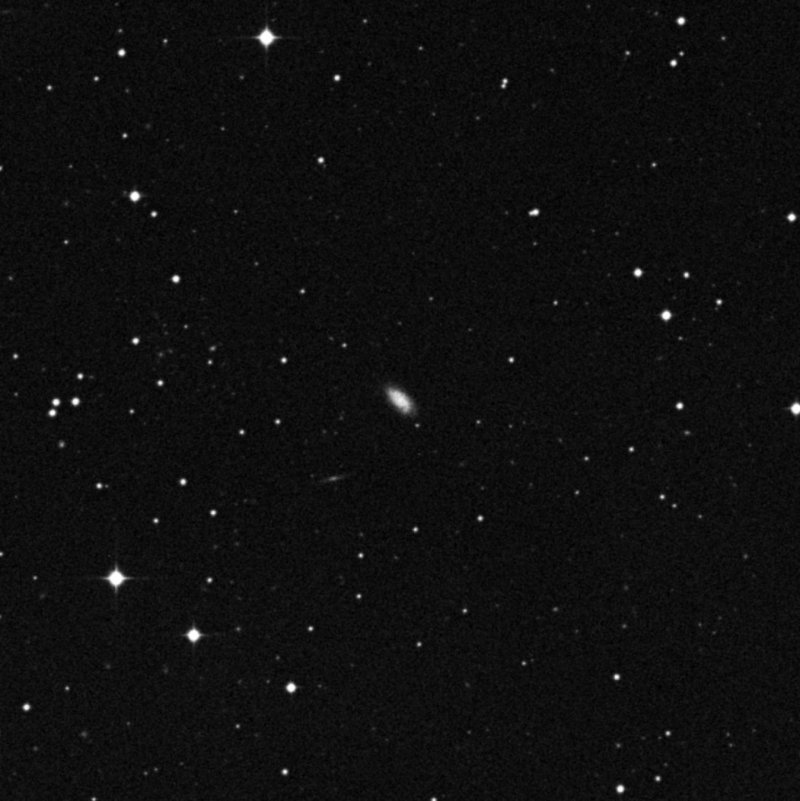 IC 2856 - Zoom